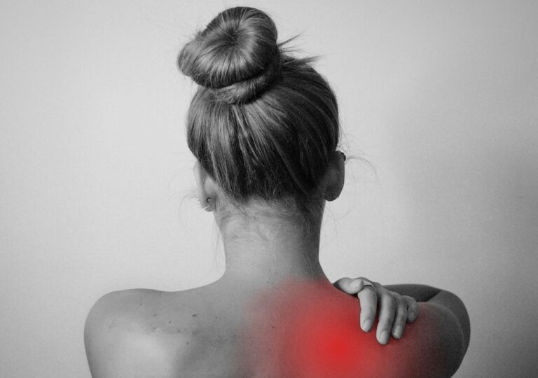 back pain shoulder injury sun 5163495